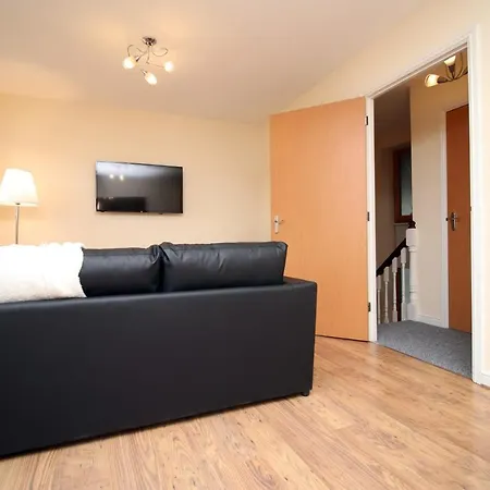 Mead Heights By Staybc Apartment
