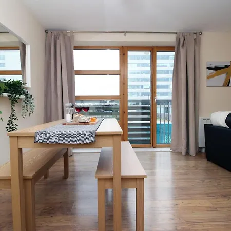 Mead Heights By Staybc Bristol